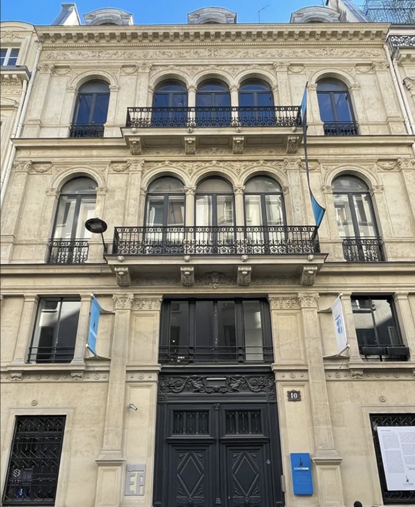 , La dernière acquisition de Bernard Arnault n&rsquo;est pas une marque de luxe, mais un hôtel particulier parisien