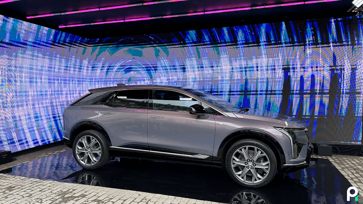 , Cadillac fait son grand retour en France avec l’Optiq 2025, un SUV électrique de luxe